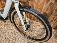 Megamo Lande Flat-Bar Equipped